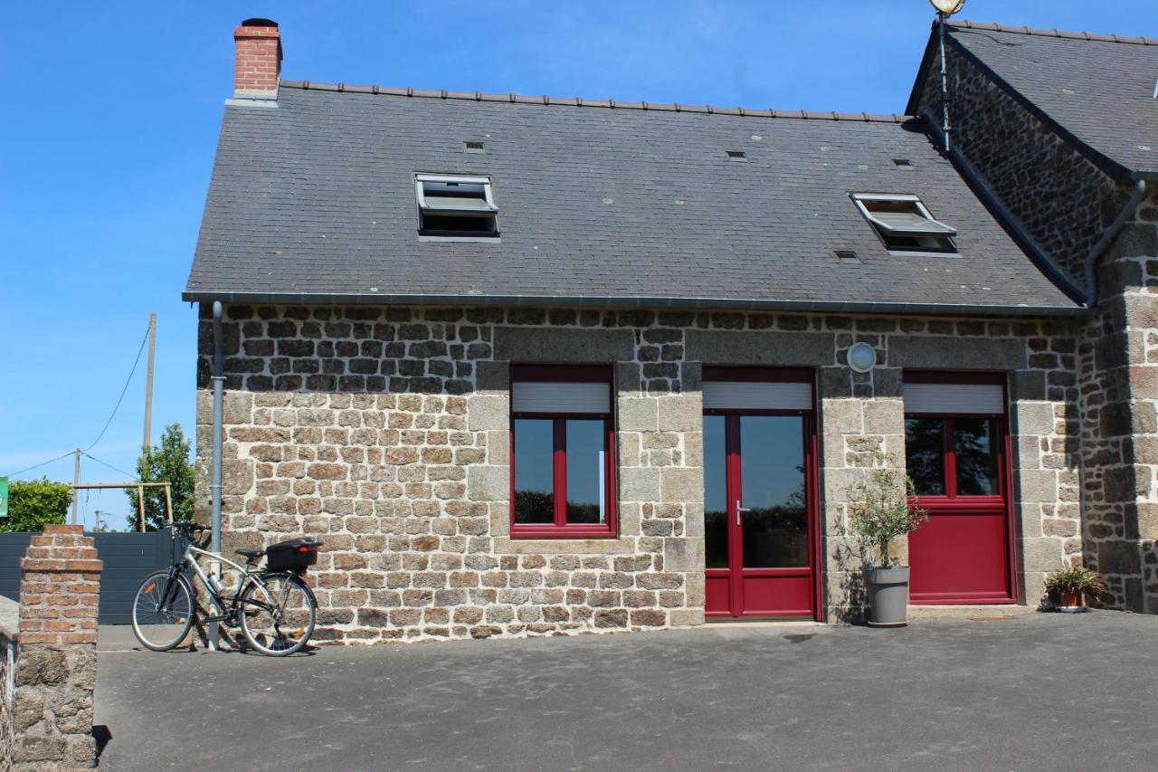 Gite La Loussaudrie Pontmain Luaran gambar